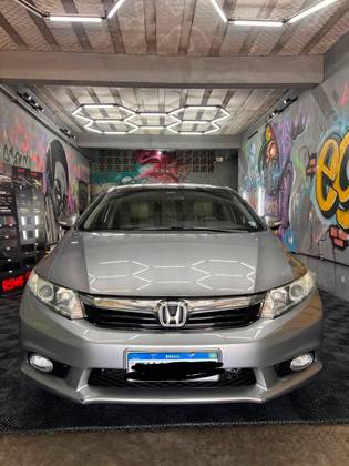 HONDA CIVIC 2.0 LXR 16V FLEX 4P AUTOMÁTICO HONDA CIVIC 2.0 LXR 16V FLEX 4P AUTOMÁTICO